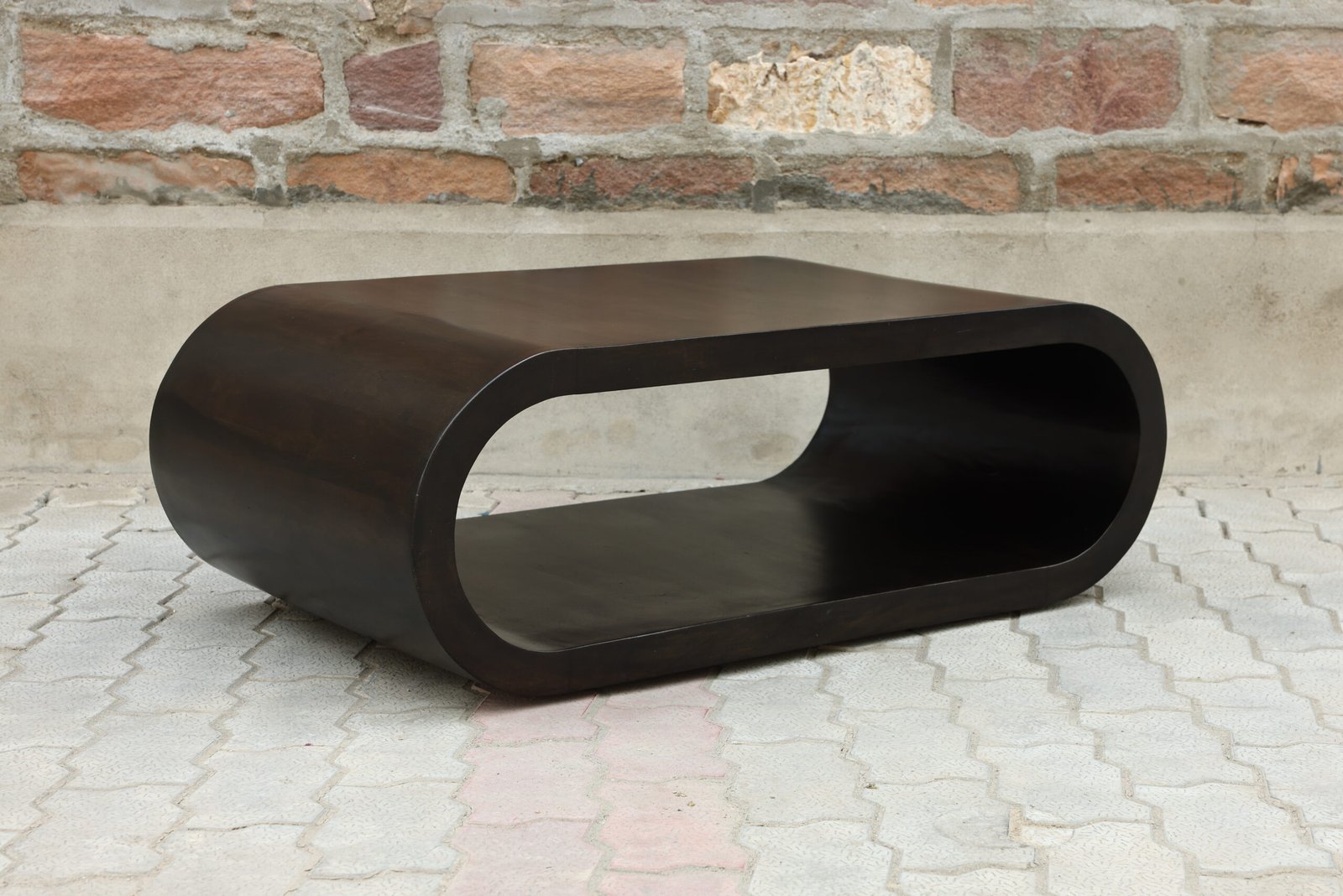Aura Loop Modern Coffee Table