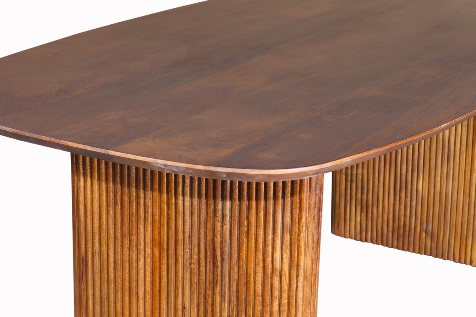 Verona Ridge Dining Table - Image 7