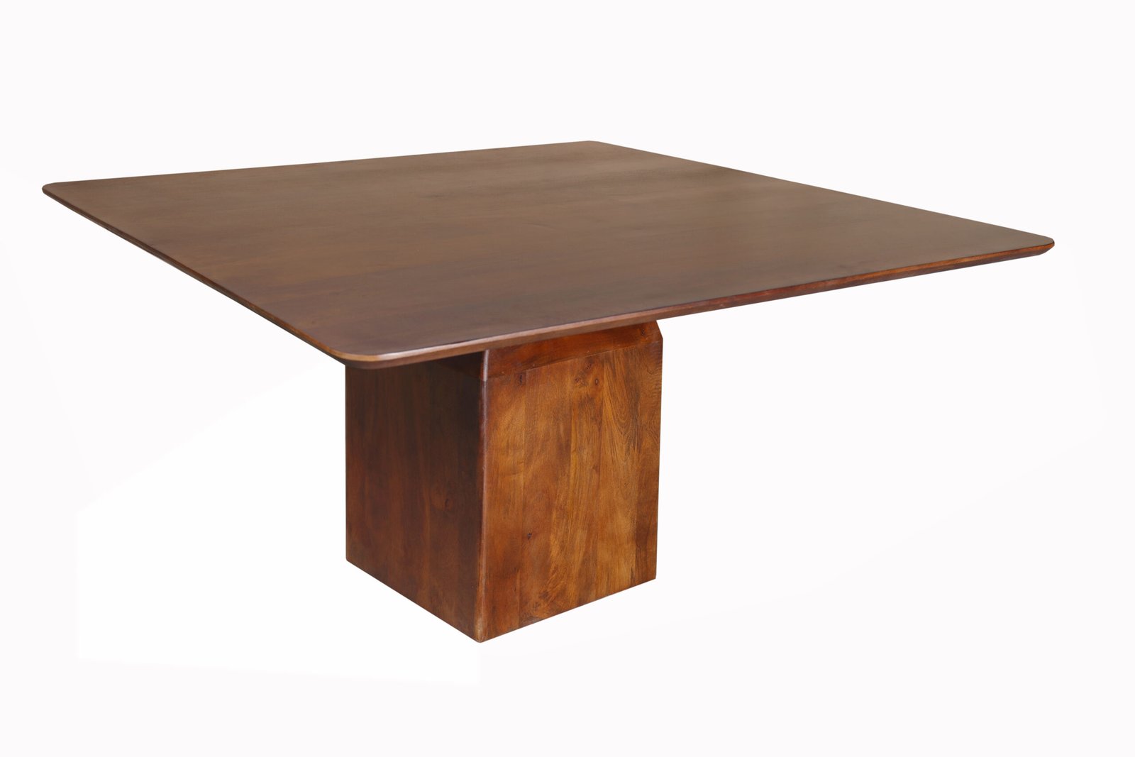 Monarch Pedestal Dining Table