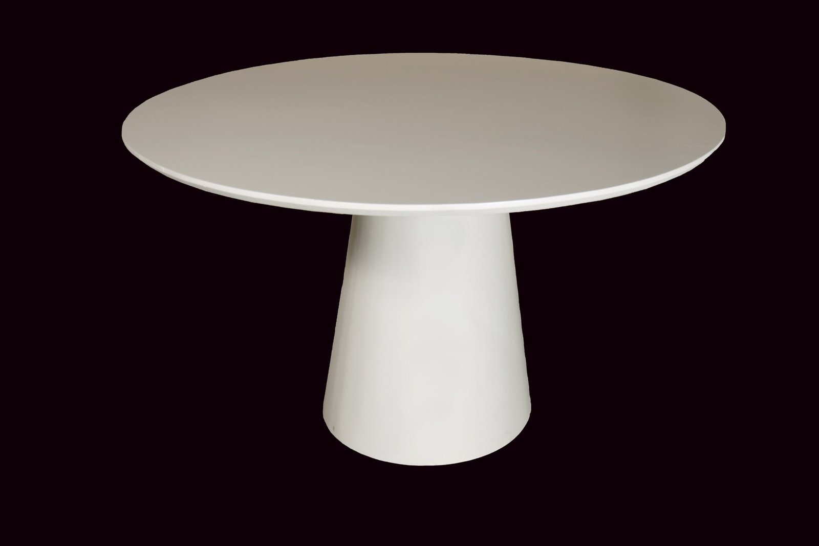 Ivora Pedestal Round Dining Table